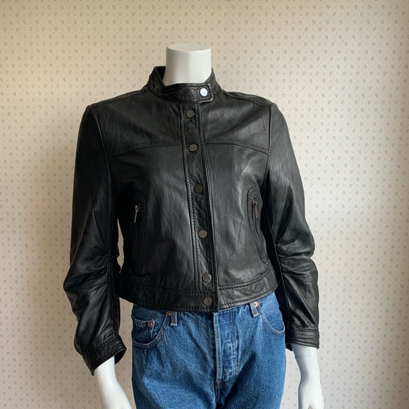 BCBGMaxazria Leather Cropped Barrel Arm Jacket sz Medium PW15